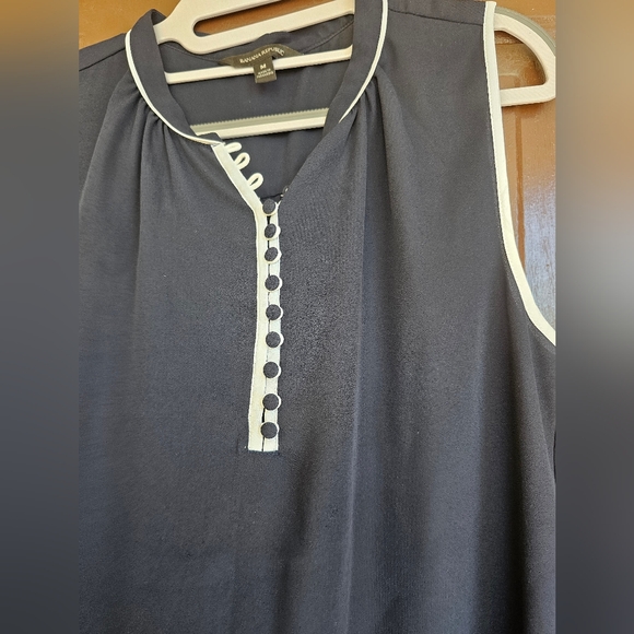 BANANA REPUBLIC BLOUSE - Picture 5 of 5